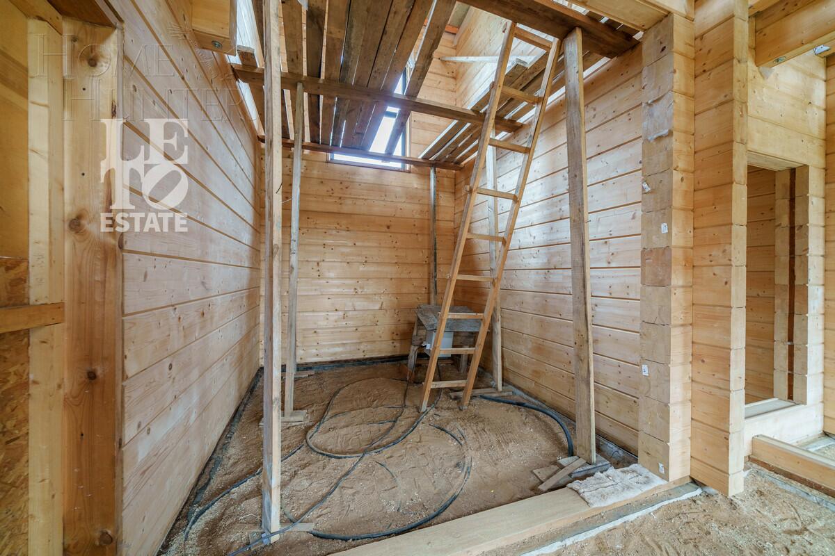 2-этажный коттедж 280 м² без отделки