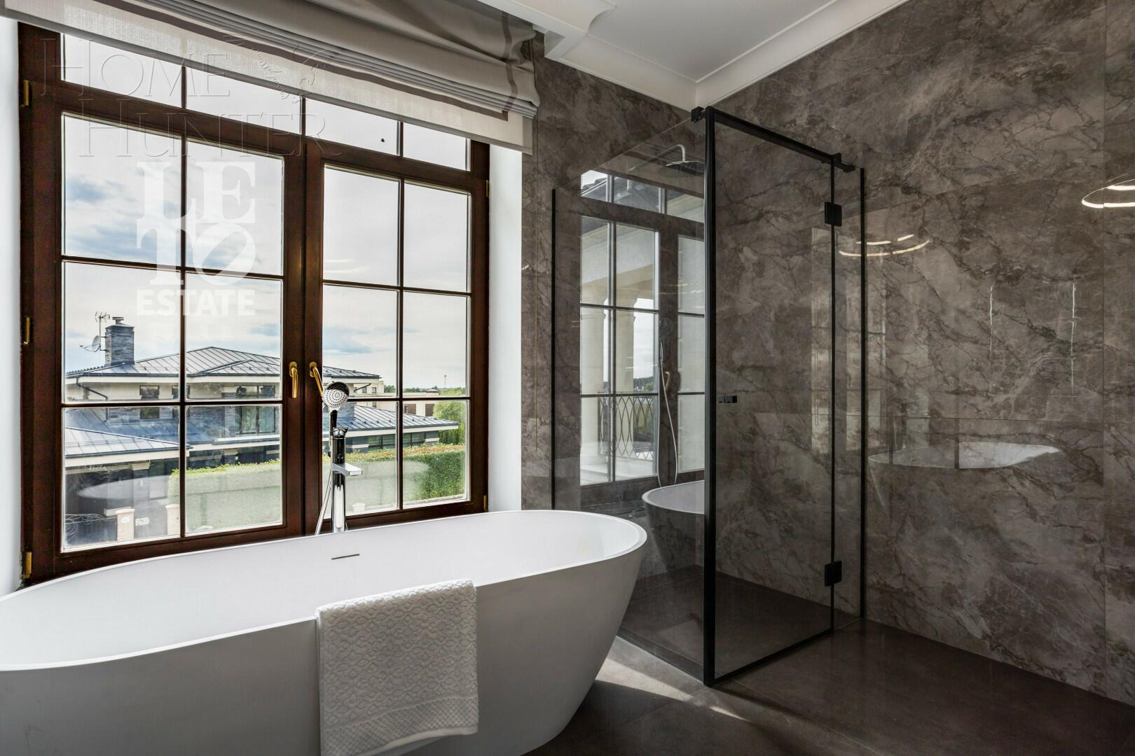 2-этажный коттедж 610 м² с отделкой