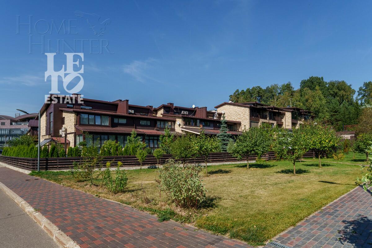 2-этажный таунхаус 270 м² без отделки