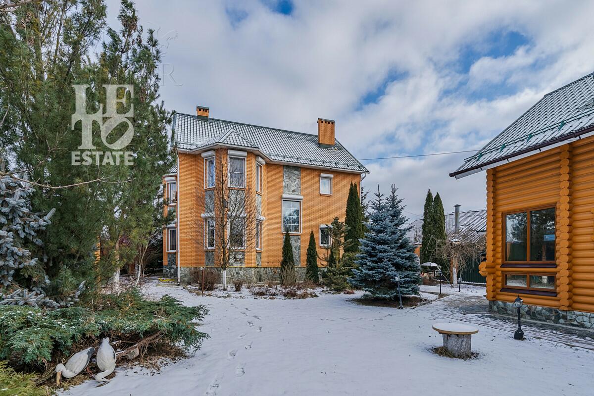 2-этажный коттедж 554 м² с отделкой