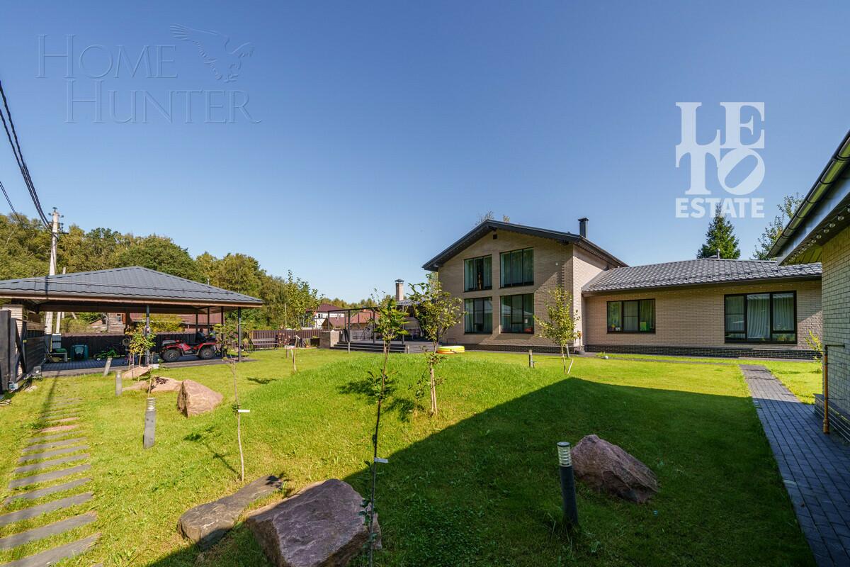 2-этажный коттедж 302 м² с отделкой