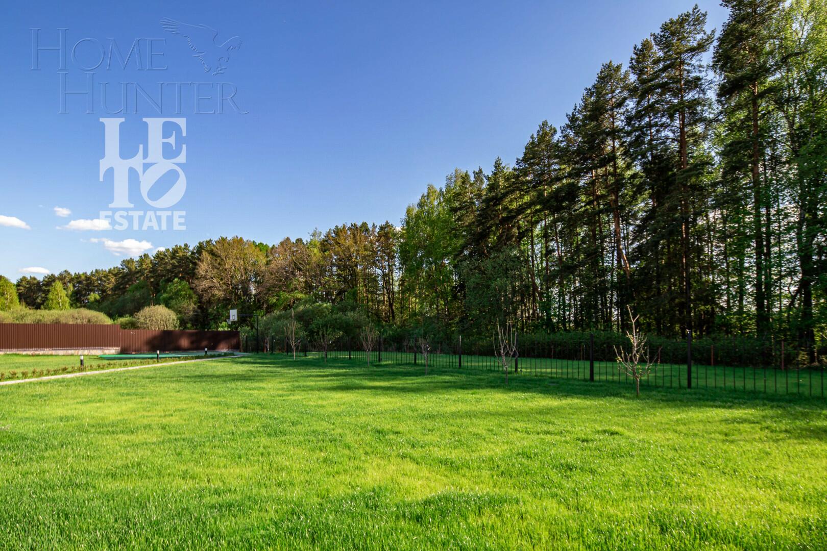 3-этажный коттедж 422 м² с отделкой