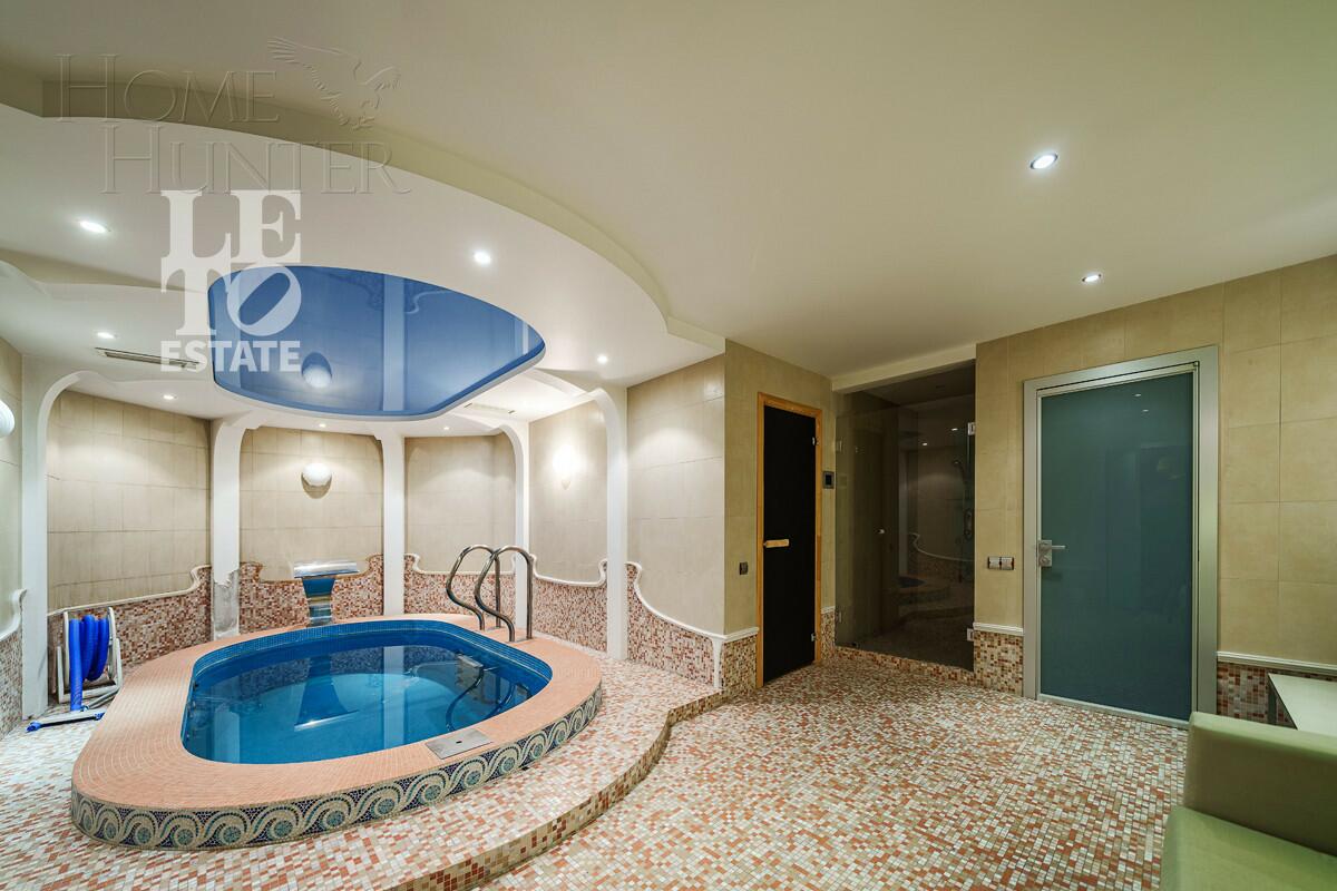 2-этажный коттедж 450 м² с отделкой