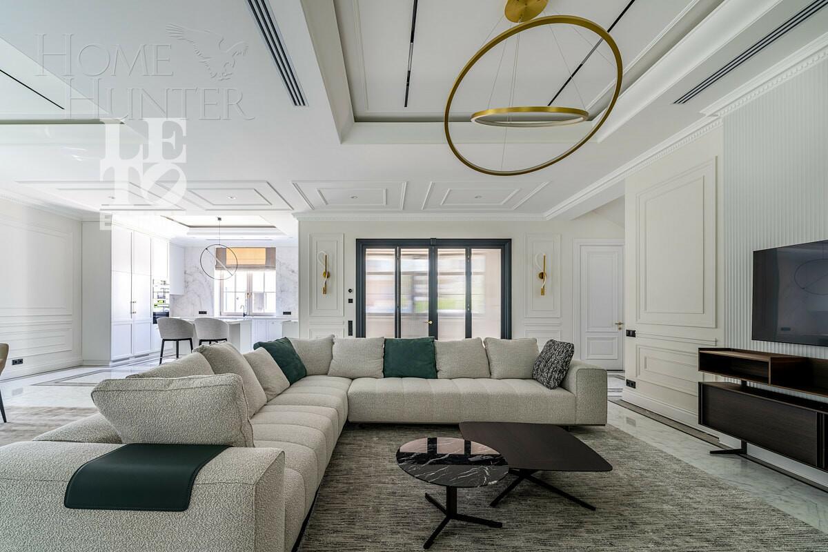 2-этажный коттедж 462 м² с отделкой