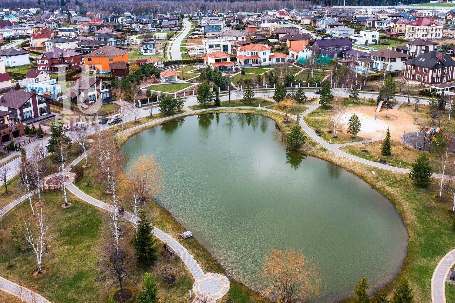 2-этажный коттедж 280 м² без отделки