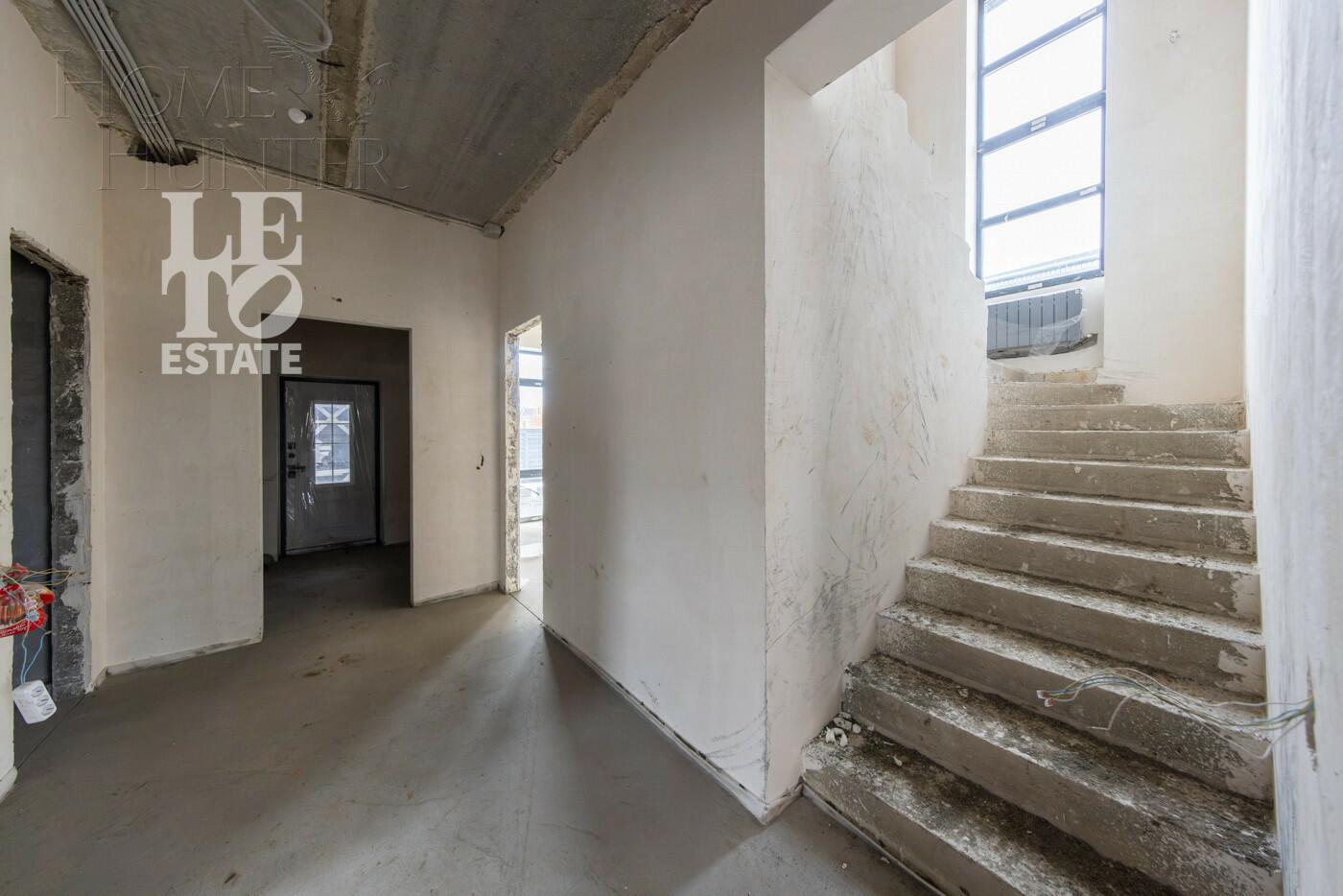 2-этажный коттедж 238.4 м² без отделки