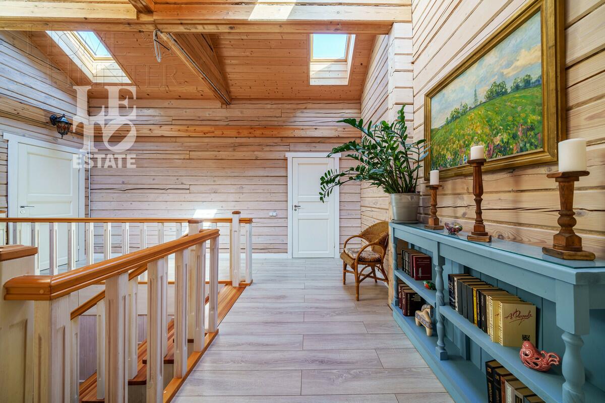 2-этажный коттедж 455 м² с отделкой