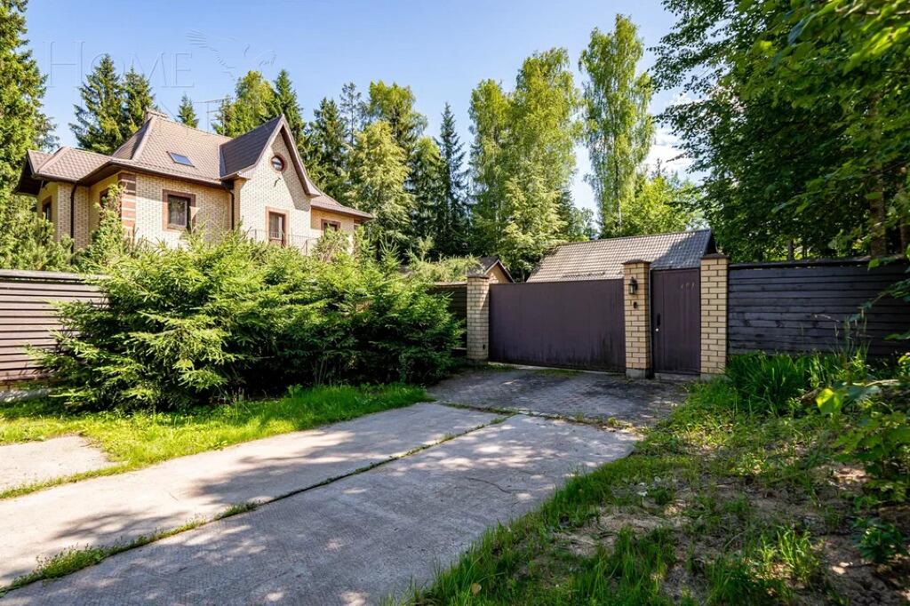 2-этажный коттедж 342 м² с отделкой