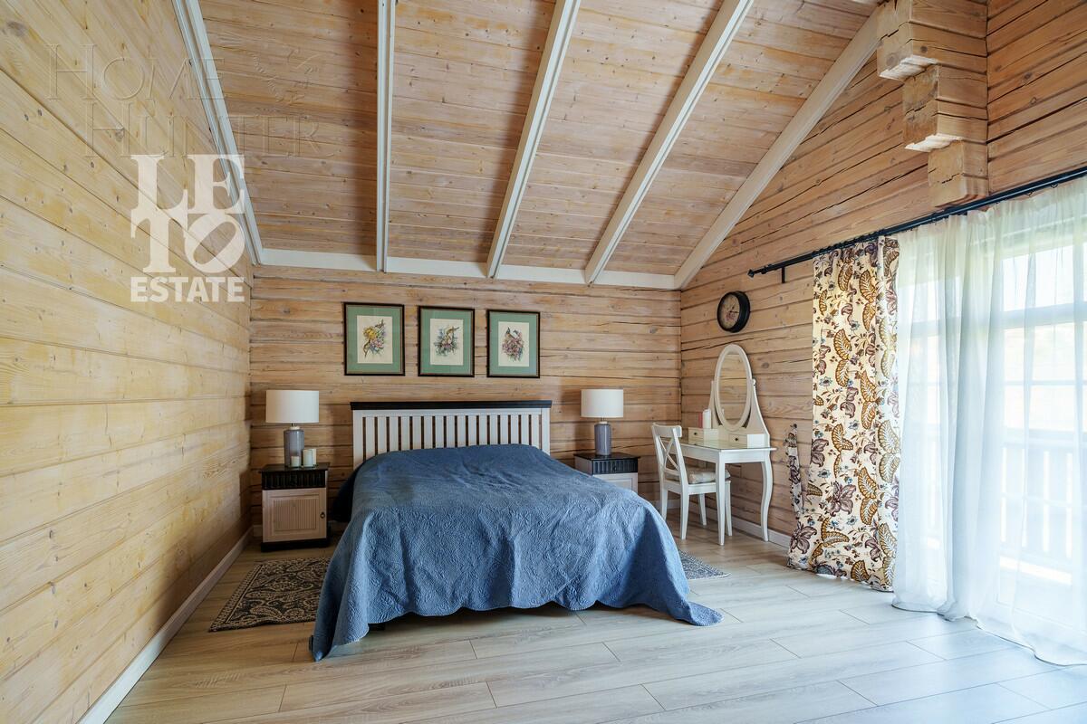 2-этажный коттедж 455 м² с отделкой