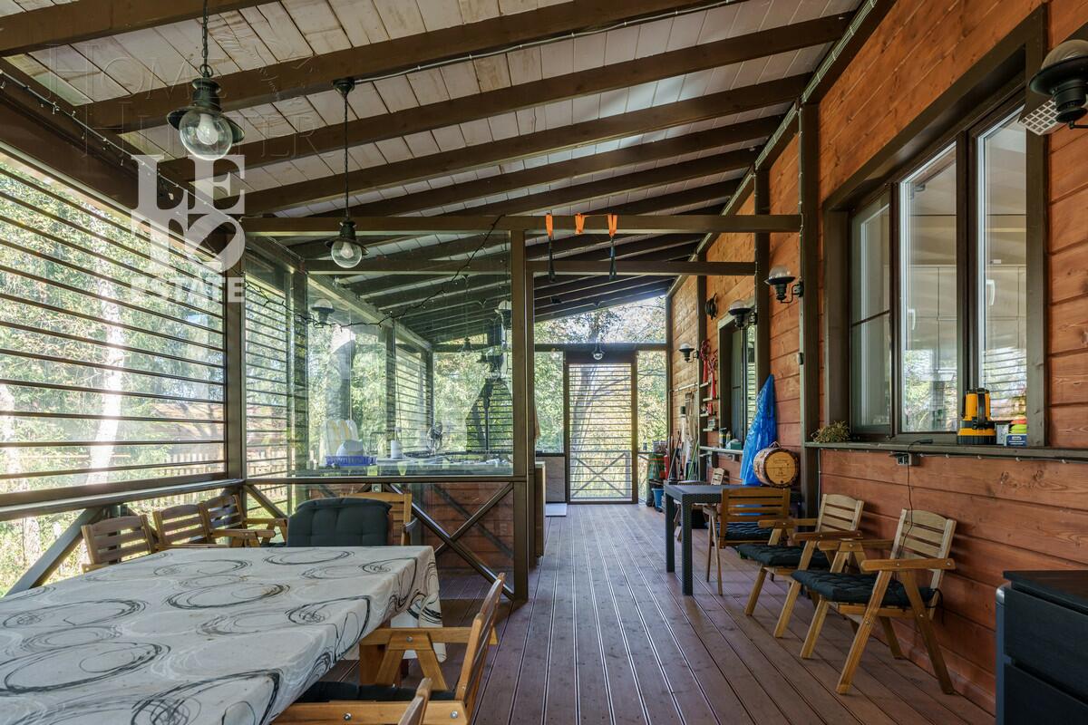 2-этажный коттедж 386 м² с отделкой