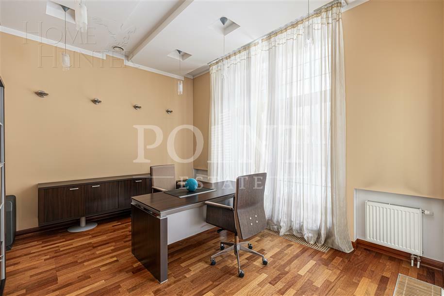 2-этажный коттедж 640 м² с отделкой