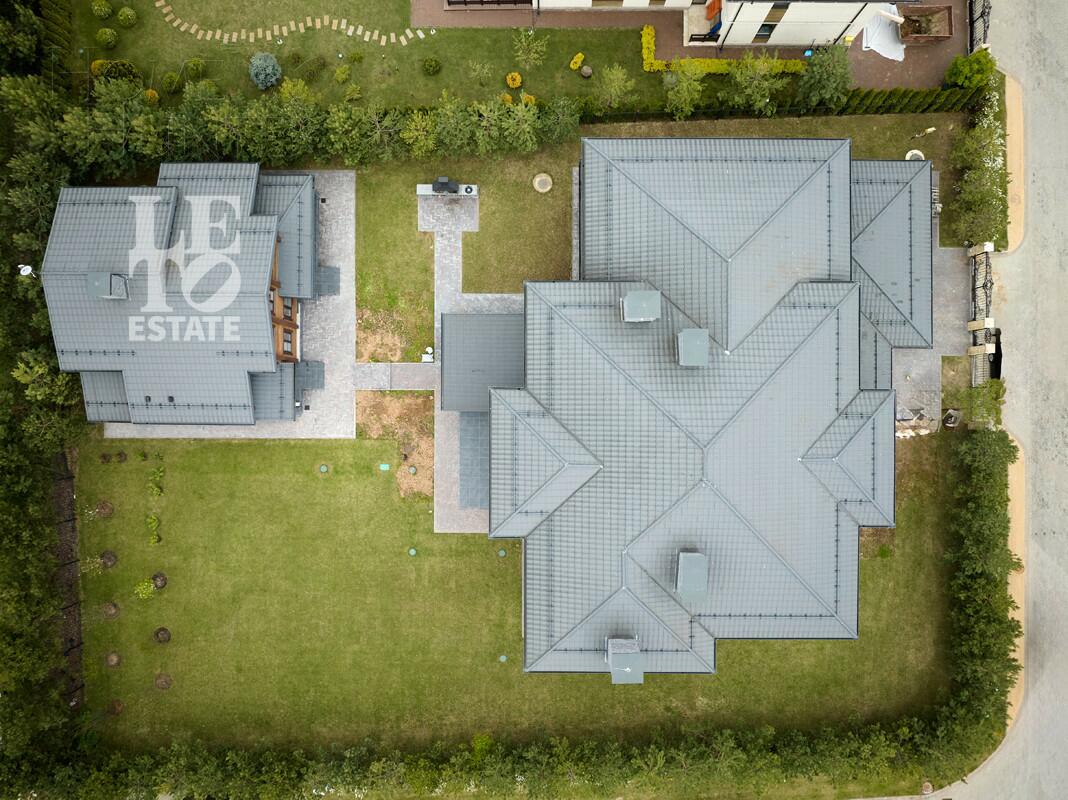 2-этажный коттедж 703 м² без отделки