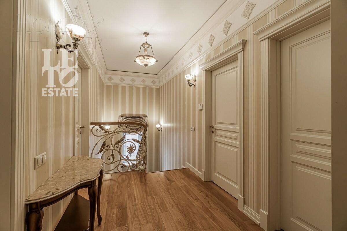 2-этажный коттедж 526 м² с отделкой