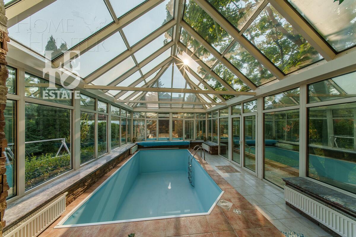 3-этажный коттедж 475 м² с отделкой