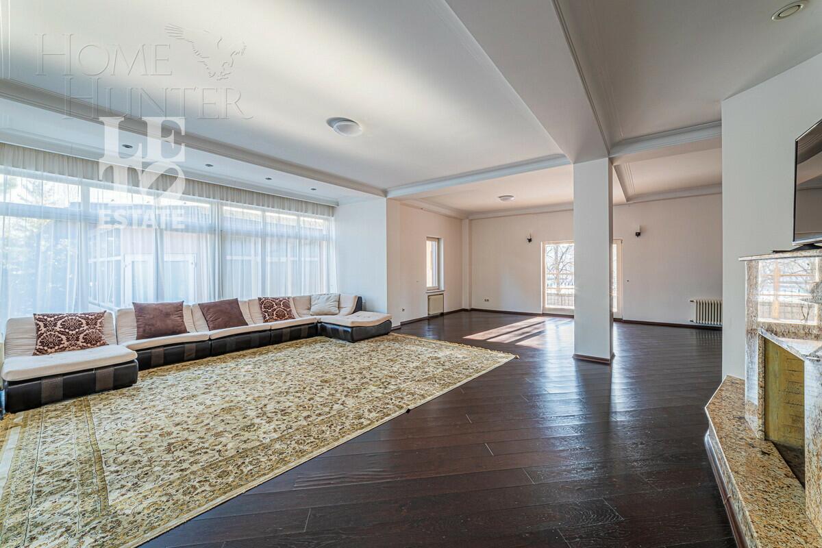 2-этажный коттедж 600 м² с отделкой