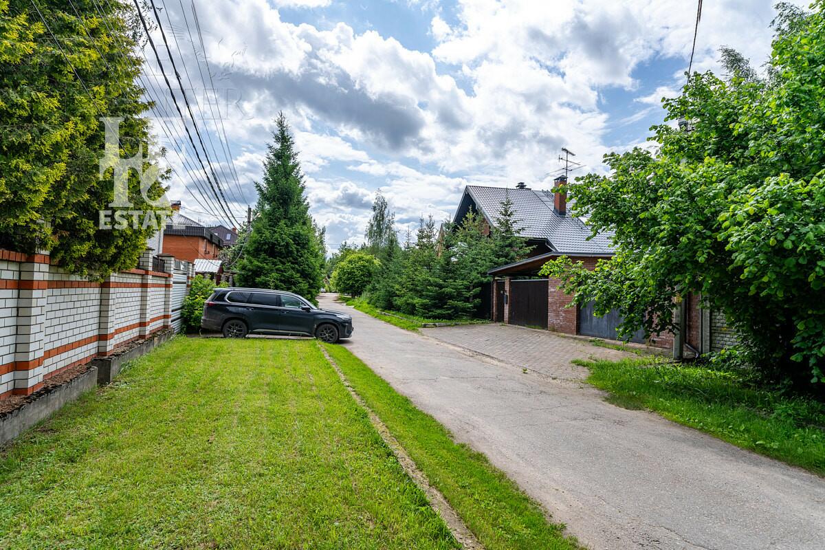 2-этажный коттедж 387.2 м² с отделкой