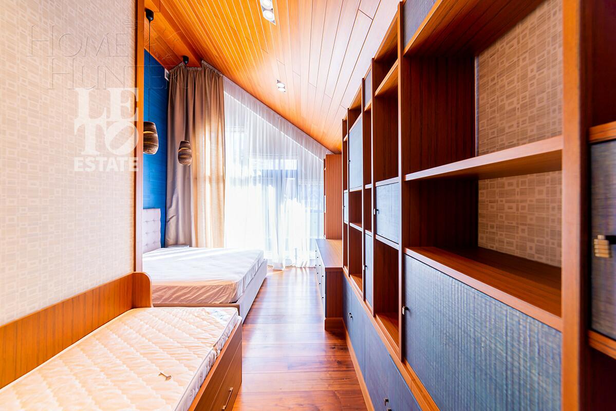 2-этажный коттедж 313 м² с отделкой