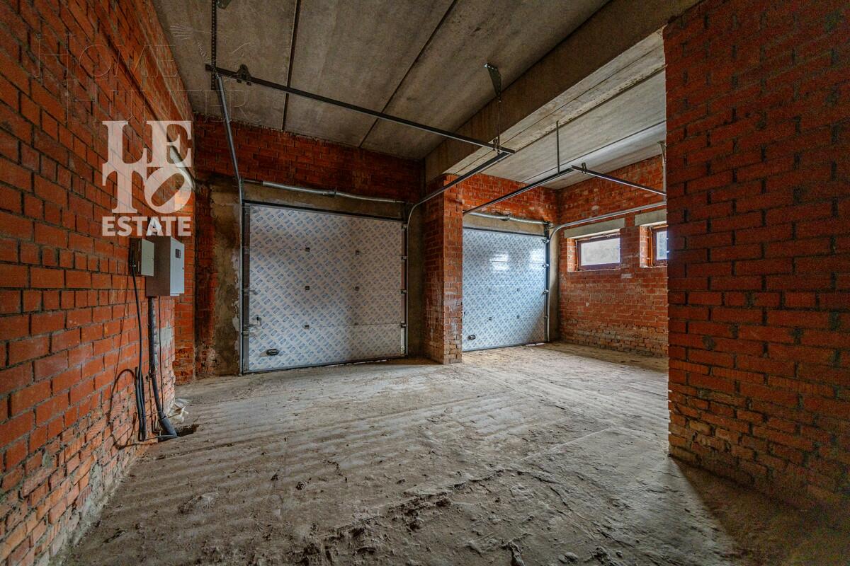 2-этажный коттедж 820 м² без отделки