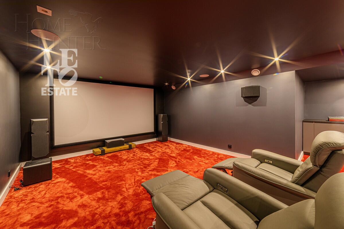 2-этажный коттедж 650 м² с отделкой