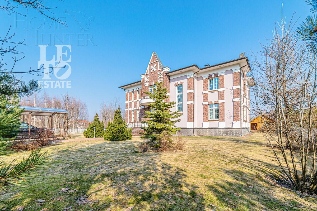 2-этажный коттедж 343.5 м² с отделкой