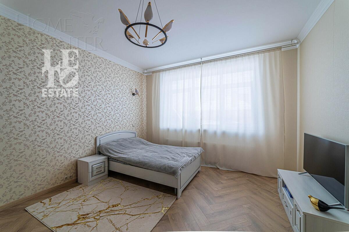 2-этажный коттедж 710 м² с отделкой