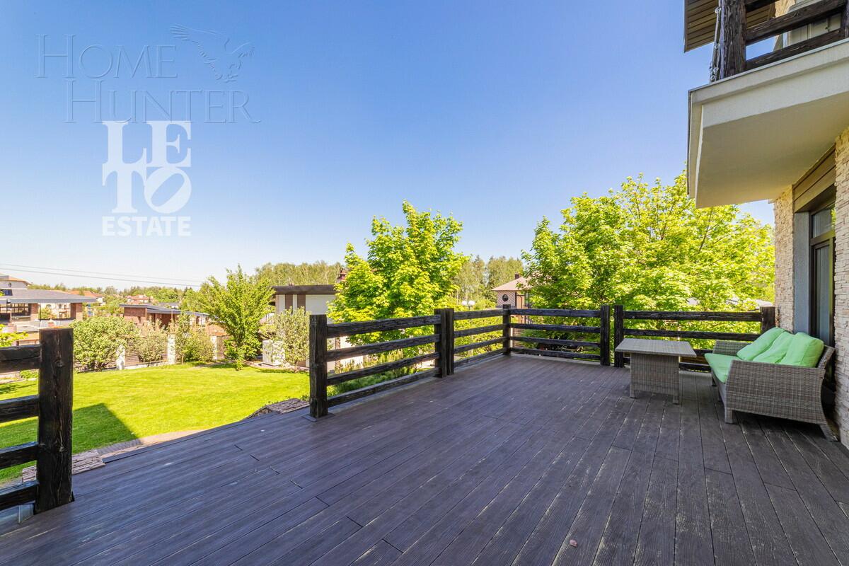 2-этажный коттедж 702.5 м² с отделкой