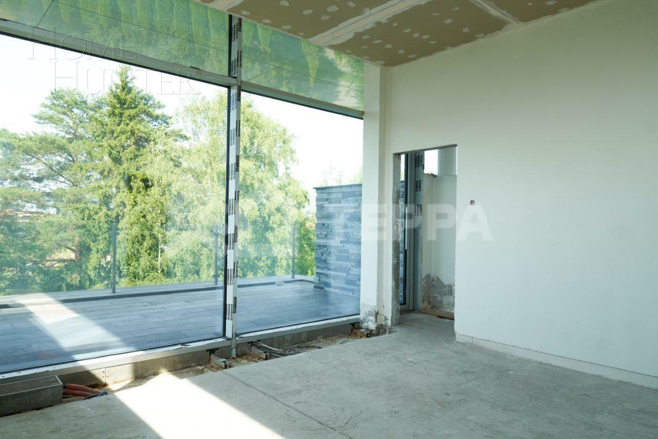 3-этажный коттедж 1 546 м² без отделки