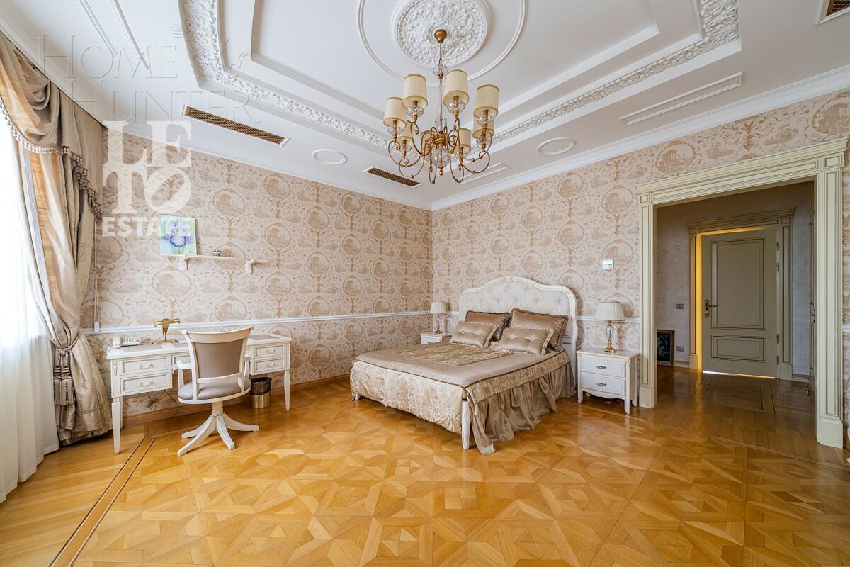 2-этажный коттедж 1 500 м² с отделкой