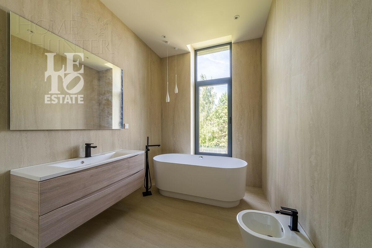 2-этажный коттедж 747 м² с отделкой