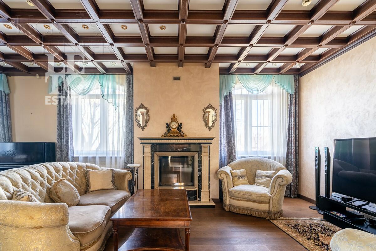 2-этажный коттедж 461.4 м² с отделкой