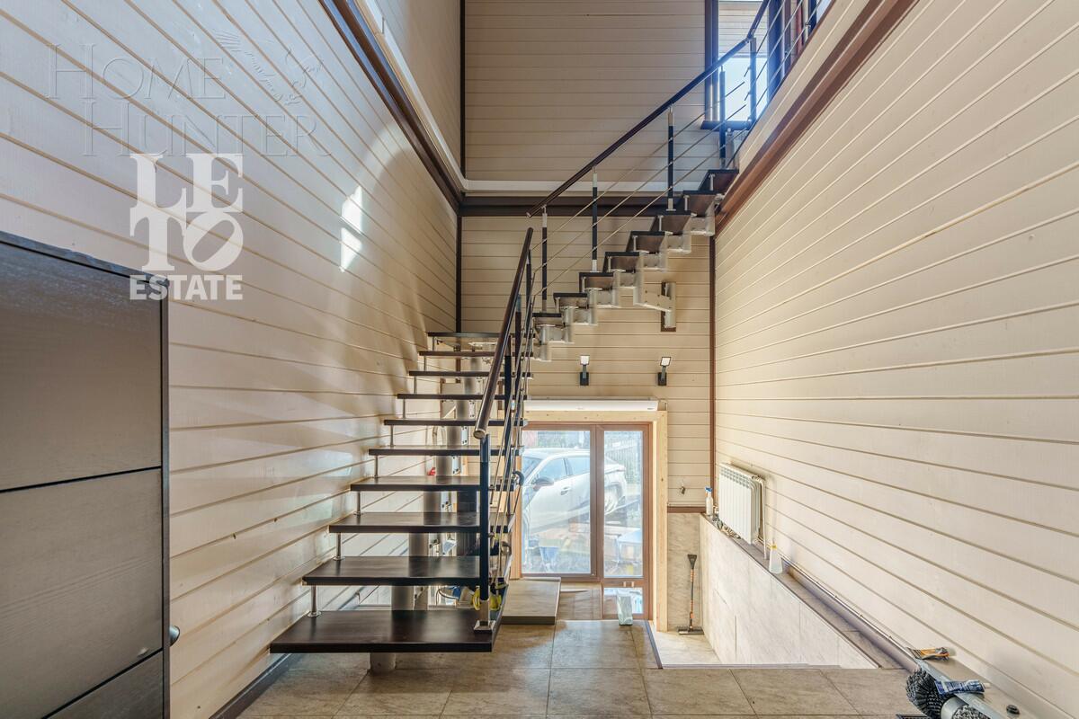 2-этажный коттедж 386 м² с отделкой