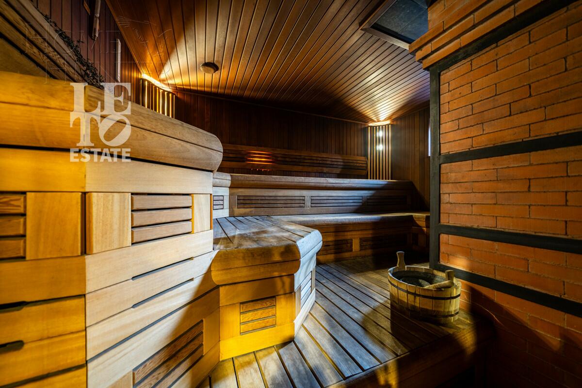 3-этажный коттедж 1 322 м² с отделкой