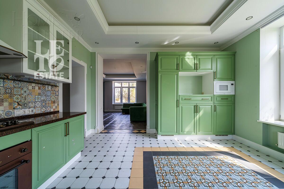 2-этажный коттедж 214 м² с отделкой