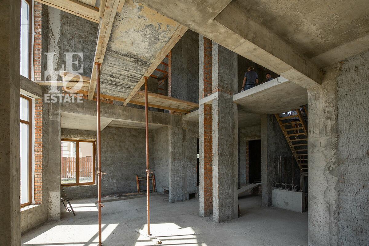 2-этажный коттедж 408 м² без отделки