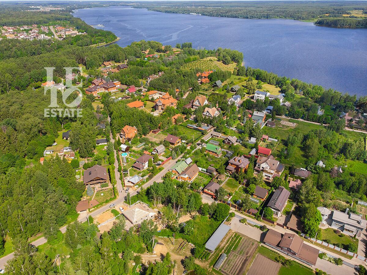 2-этажный коттедж 498 м² без отделки