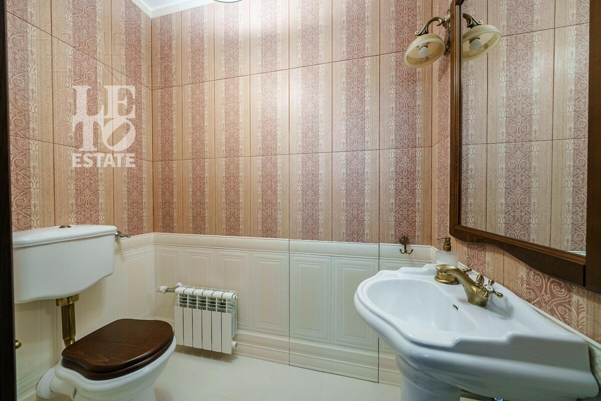 2-этажный коттедж 848 м² без отделки