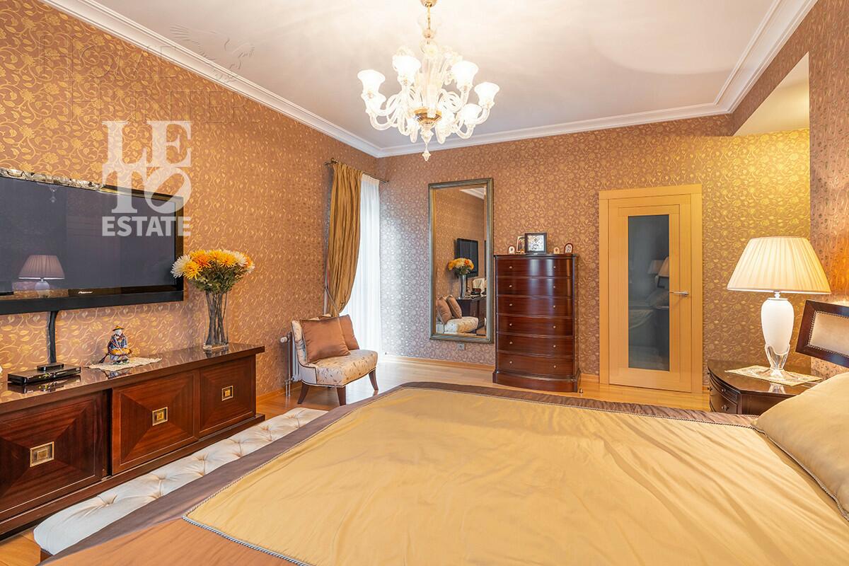 2-этажный коттедж 841 м² с отделкой