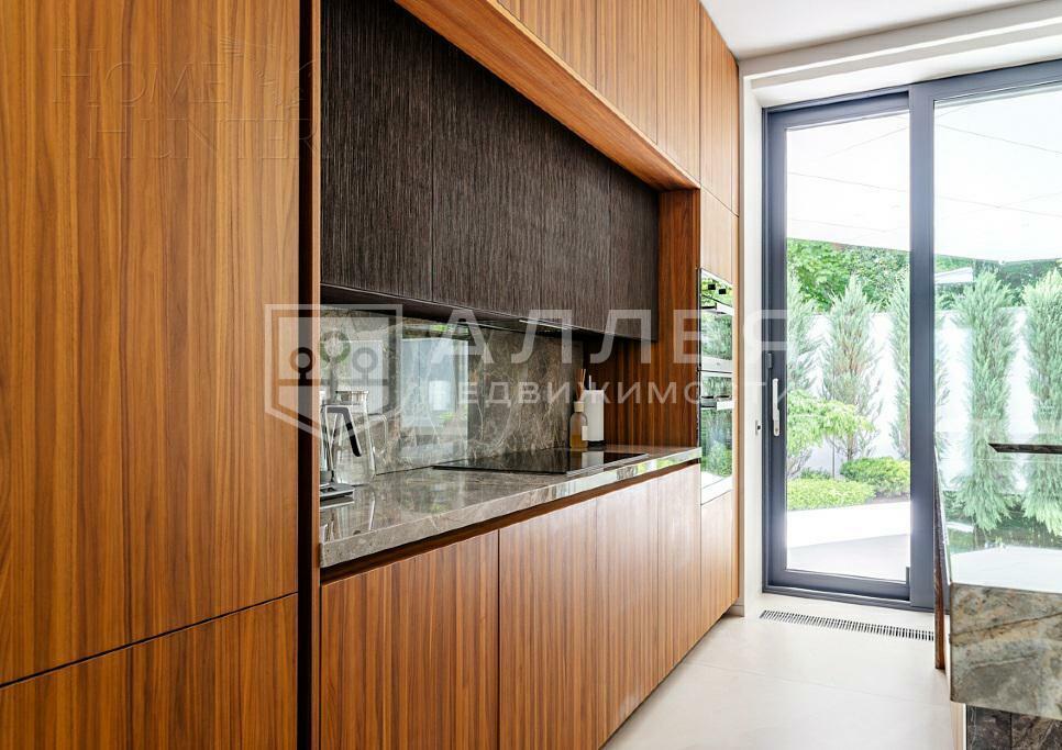 КОТТЕДЖ 620 м² с отделкой