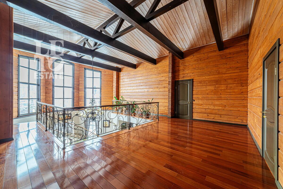 2-этажный коттедж 800 м² с отделкой