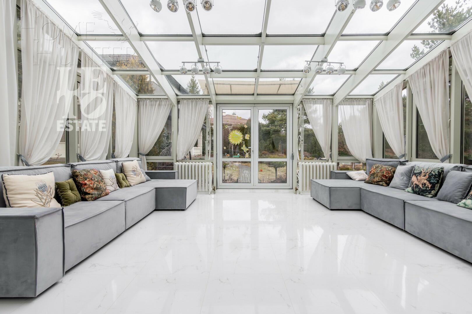 2-этажный коттедж 810 м² с отделкой