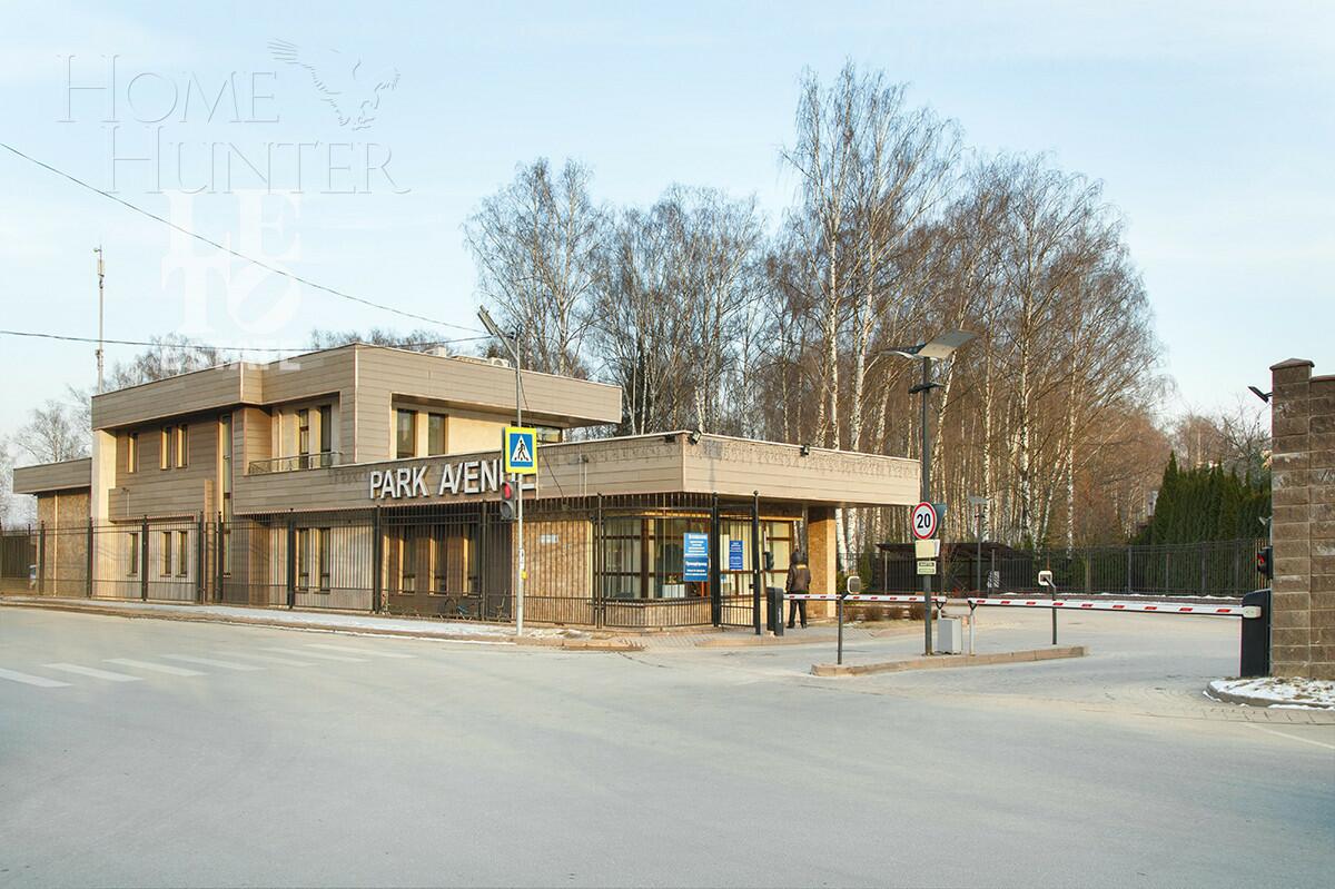 3-этажный таунхаус 264.6 м² с отделкой