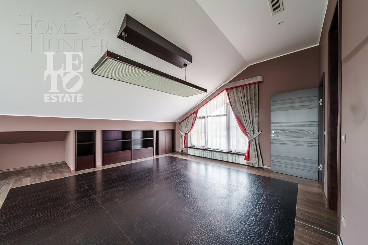 2-этажный коттедж 699 м² с отделкой