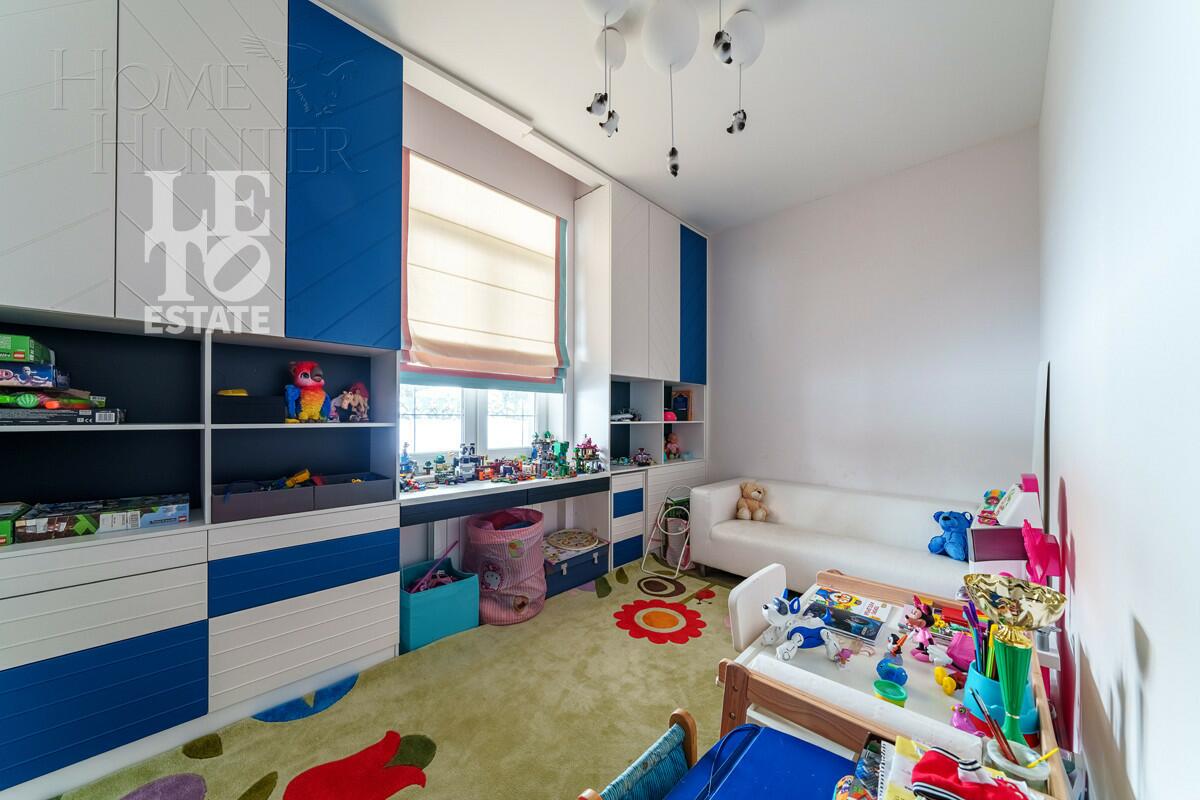 2-этажный коттедж 528.9 м² с отделкой