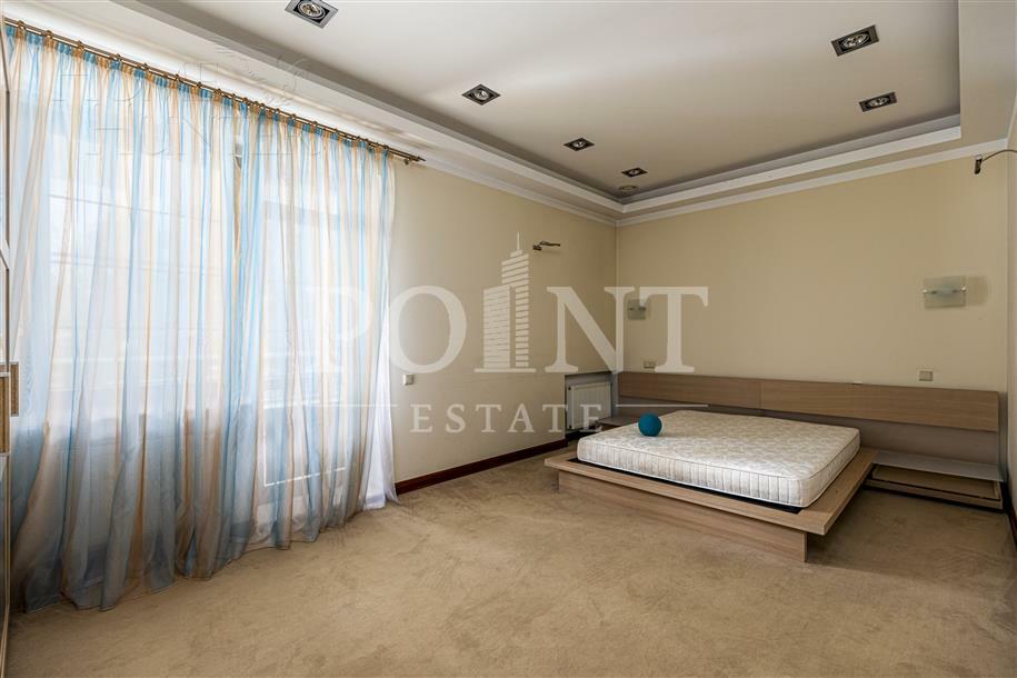 2-этажный коттедж 640 м² с отделкой