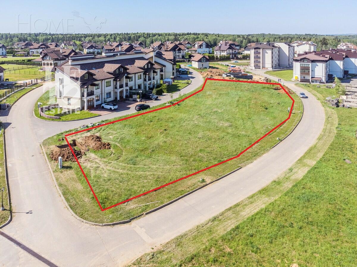 Участок 30.3 сот. в охраняемом поселке