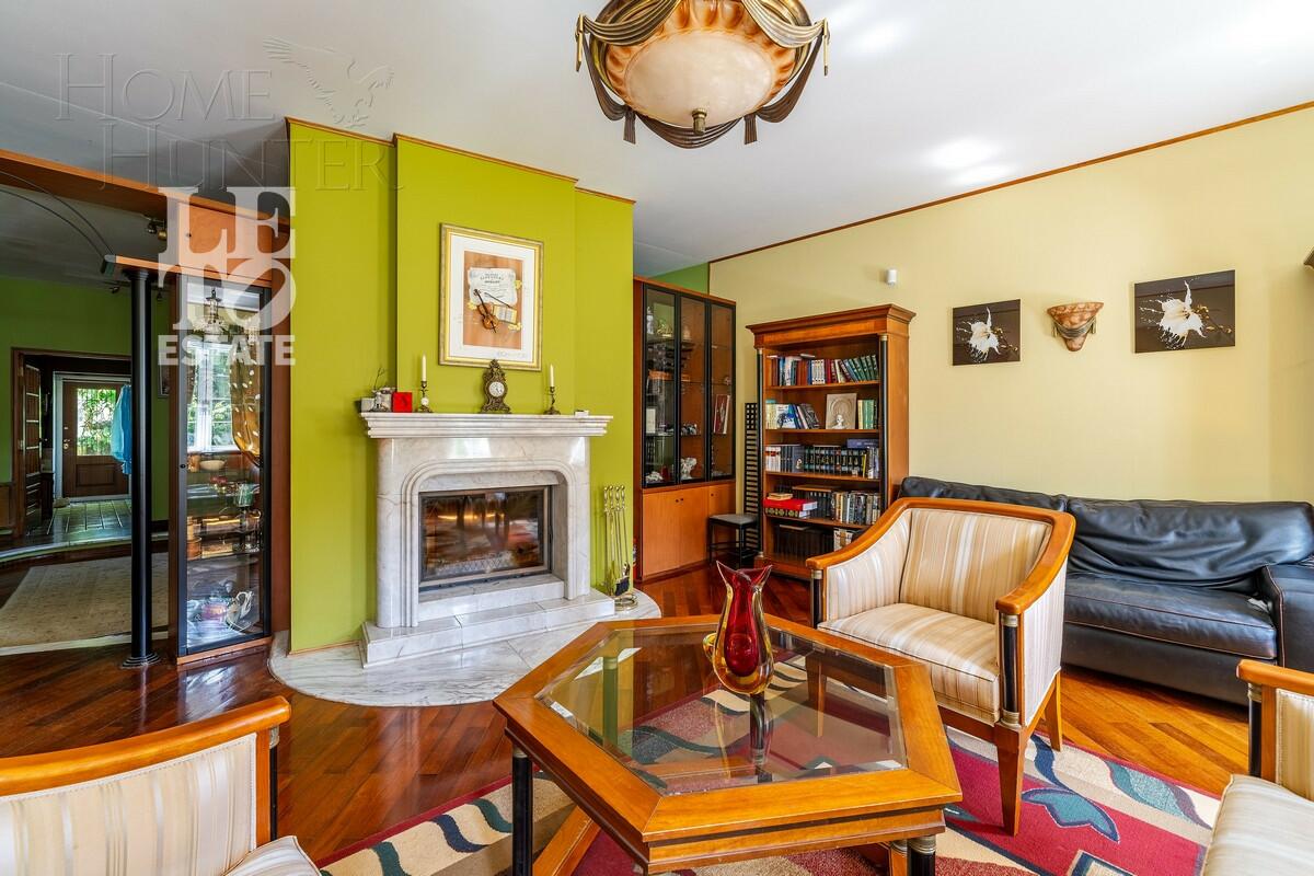 2-этажный коттедж 675.8 м² с отделкой