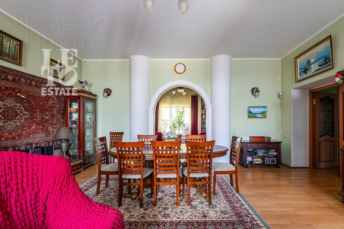 2-этажный коттедж 387.2 м² с отделкой