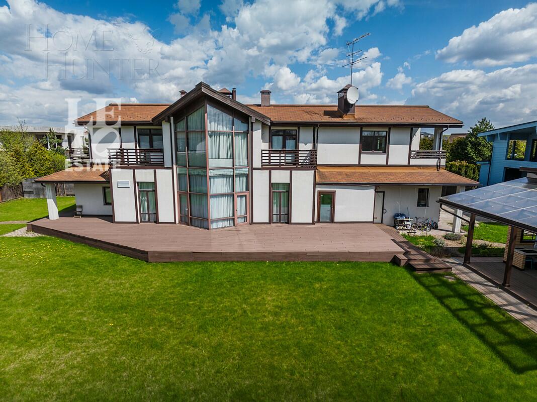 2-этажный коттедж 417 м² с отделкой