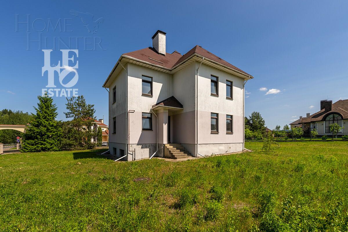 2-этажный коттедж 820 м² без отделки