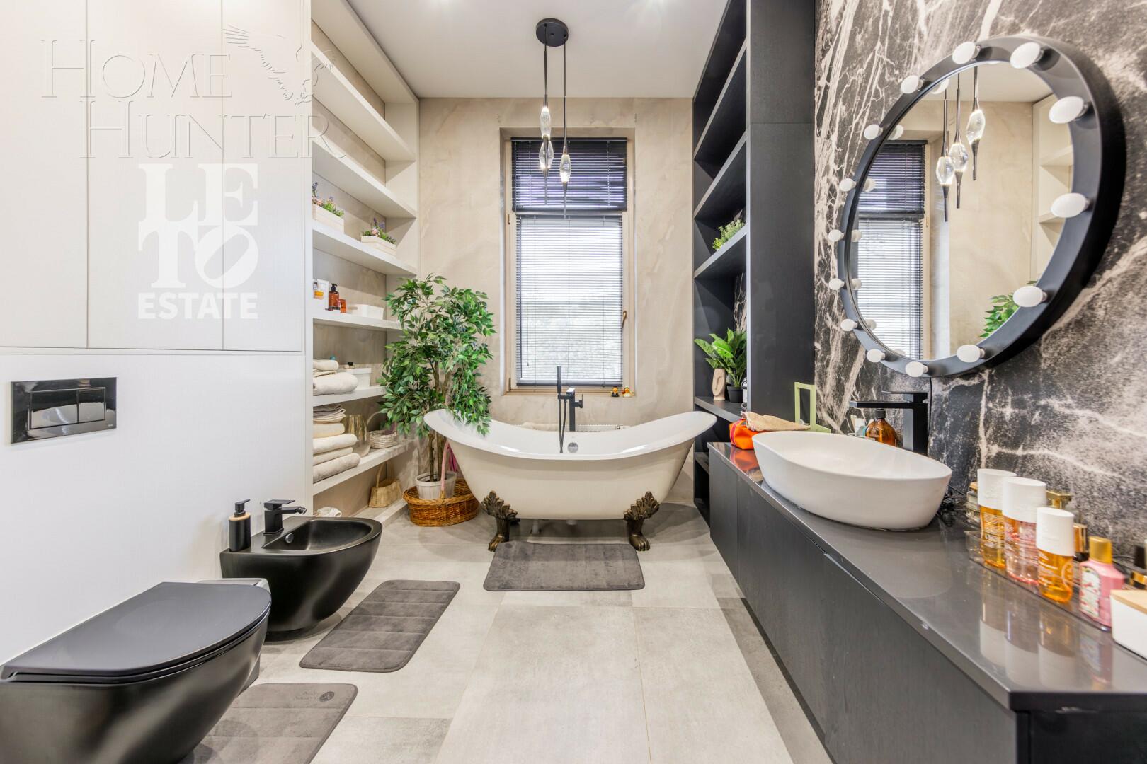 2-этажный коттедж 810 м² с отделкой